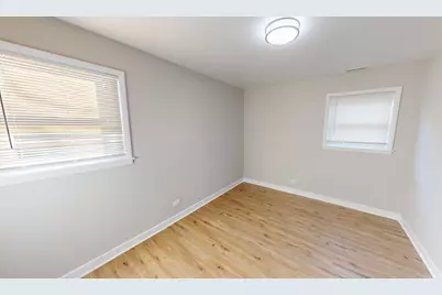 1021 W Vermont Avenue, Chicago, IL 60827 - Photo 20