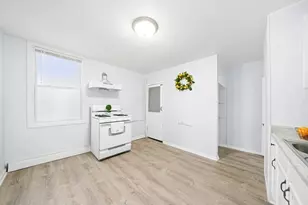 1320 S 49th Ave, Cicero, IL 60804 - Photo 16