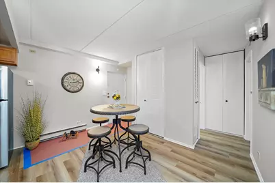 850 Des Plaines Avenue #207, Forest Park, IL 60130 - Photo 10
