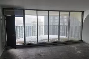 300 N State St, Chicago, IL 60654 - Photo 2