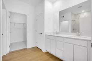 4216 Meadowridge Rd, Woodstock, IL 60098 - Photo 8