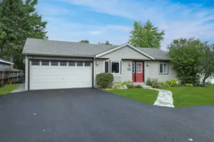 188 Oakwood Dr, Antioch, IL 60002 - Photo 40