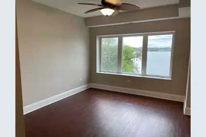 728 Diamond Lake Road #205, Mundelein, IL 60060 - Photo 10