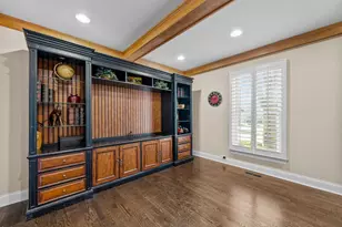 5251 Hilltop Rd, Long Grove, IL 60047 - Photo 10