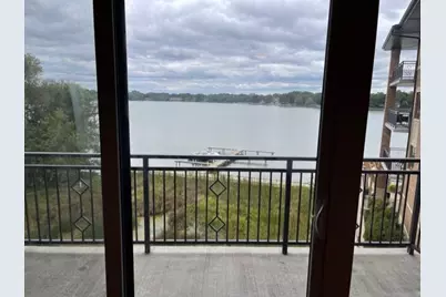 728 Diamond Lake Road #405, Mundelein, IL 60060 - Photo 18