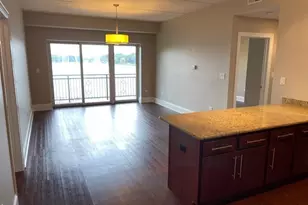 728 Diamond Lake Rd, Mundelein, IL 60060 - Photo 8