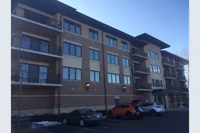 728 Diamond Lake Road #405, Mundelein, IL 60060 - Photo 2