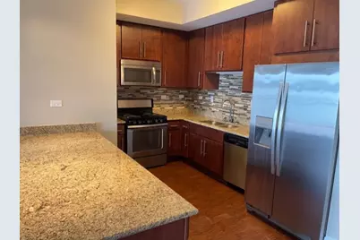 728 Diamond Lake Road #405, Mundelein, IL 60060 - Photo 6