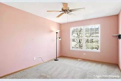 327 S Litchfield Drive #327, Round Lake, IL 60073 - Photo 14