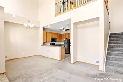 327 S Litchfield Drive #327, Round Lake, IL 60073 - Photo 4