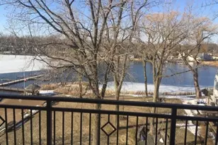 728 Diamond Lake Rd, Mundelein, IL 60060 - Photo 18