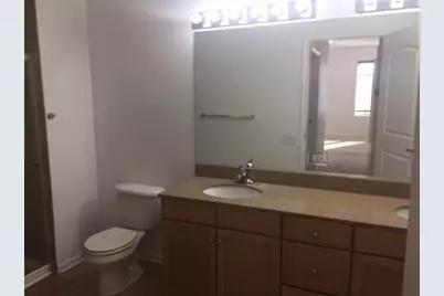 755 Diamond Lake Road #304, Mundelein, IL 60060 - Photo 6