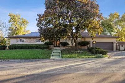 10129 Westmanor Drive, Franklin Park, IL 60131 - Photo 1