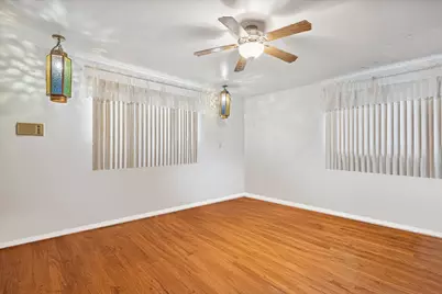 10129 Westmanor Drive, Franklin Park, IL 60131 - Photo 12