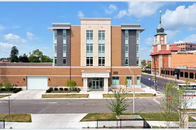 4758 N Laramie Avenue #303, Chicago, IL 60630 - Photo 2