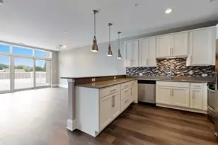 4758 N Laramie Ave, Chicago, IL 60630 - Photo 6