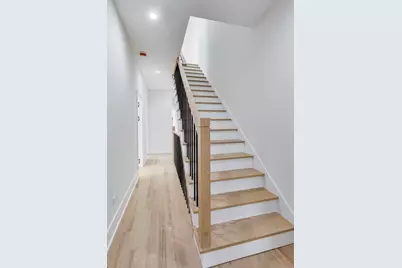 2307 W Foster Avenue #1, Chicago, IL 60625 - Photo 16