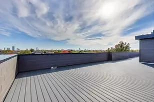 2307 W Foster Ave, Chicago, IL 60625 - Photo 40