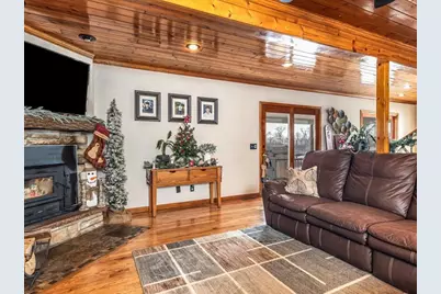 9257 N Veta Grande Road, Scales Mound, IL 61075 - Photo 4