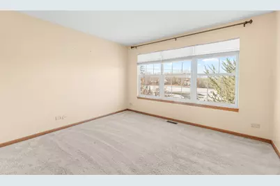 511 Pheasant Trail, Saint Charles, IL 60174 - Photo 20