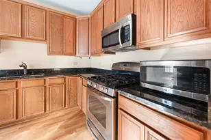 511 Pheasant Trail, Saint Charles, IL 60174 - Photo 10