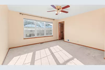 511 Pheasant Trail, Saint Charles, IL 60174 - Photo 22