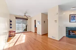 511 Pheasant Trail, Saint Charles, IL 60174 - Photo 4