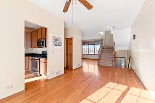 511 Pheasant Trail, Saint Charles, IL 60174 - Photo 6