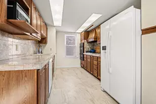 11057 S Ave B, Chicago, IL 60617 - Photo 6