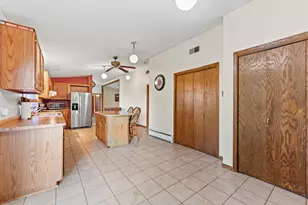 1005 Autumn Ct, Davis, IL 61019 - Photo 14
