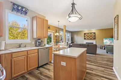 4811 Princeton Lane, Lake in the Hills, IL 60156 - Photo 4