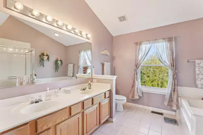 4811 Princeton Lane, Lake in the Hills, IL 60156 - Photo 16
