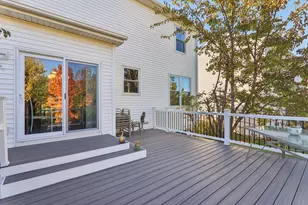 4811 Princeton Ln, Lake in the Hills, IL 60156 - Photo 24