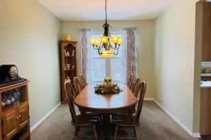 4811 Princeton Ln, Lake in the Hills, IL 60156 - Photo 6