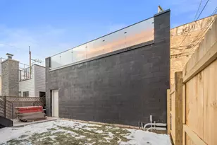 3754 N Claremont Ave, Chicago, IL 60618 - Photo 54