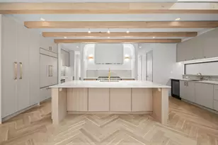 3754 N Claremont Ave, Chicago, IL 60618 - Photo 8