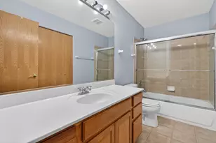 1034 Orchard Pond Ct, Lake Zurich, IL 60047 - Photo 26