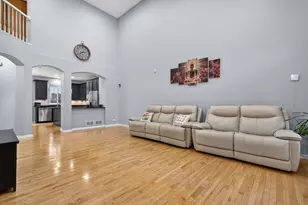 1034 Orchard Pond Ct, Lake Zurich, IL 60047 - Photo 6