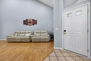 1034 Orchard Pond Ct, Lake Zurich, IL 60047 - Photo 8