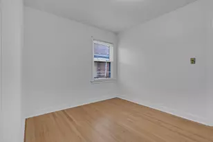 8239 N New England Ave, Niles, IL 60714 - Photo 16