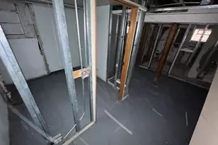 10453 S Indiana Ave, Chicago, IL 60628 - Photo 10