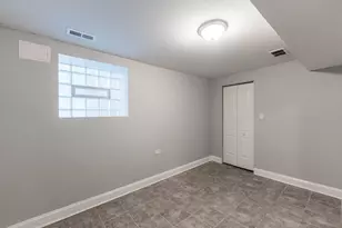 7522 S Langley Ave, Chicago, IL 60619 - Photo 20