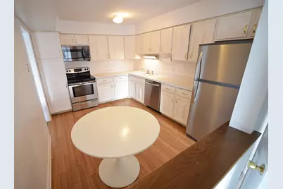 2333 Central Street #502, Evanston, IL 60201 - Photo 6