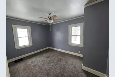 2103 N Court Street, Rockford, IL 61103 - Photo 8