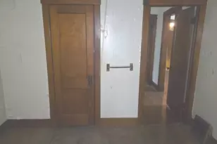 506 E 144th St, Dolton, IL 60419 - Photo 10