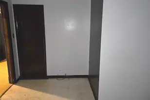 506 E 144th St, Dolton, IL 60419 - Photo 16