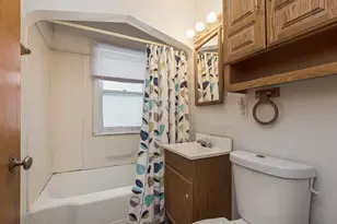 17913 Homewood Ave, Homewood, IL 60430 - Photo 8