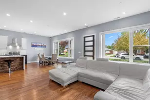 8277 N Wisner St, Niles, IL 60714 - Photo 6