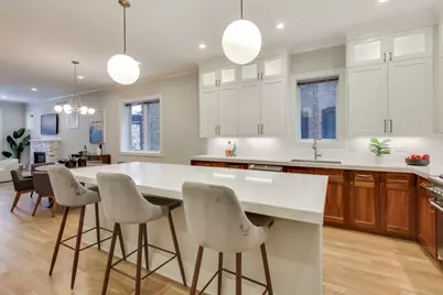 4135 N Kenmore Avenue #1S, Chicago, IL 60613 - Photo 8