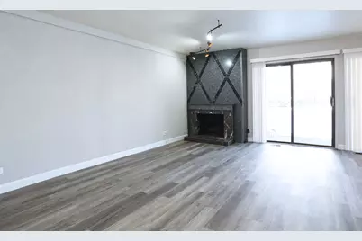 236 Deerpath Court #B1, Schaumburg, IL 60193 - Photo 4